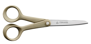 Fiskars uudistaa Universalsak 17cm